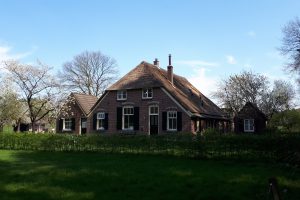 Dakrenovatie en herindeling boerderij, Lettele